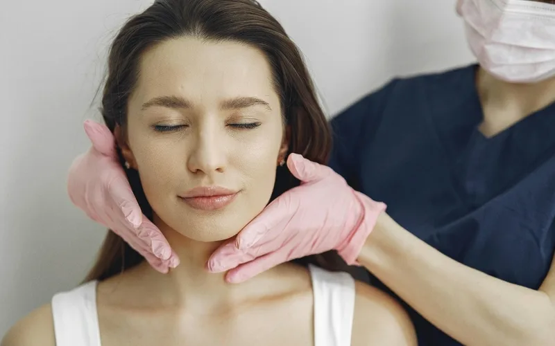 Non-surgical facelift Dunstable